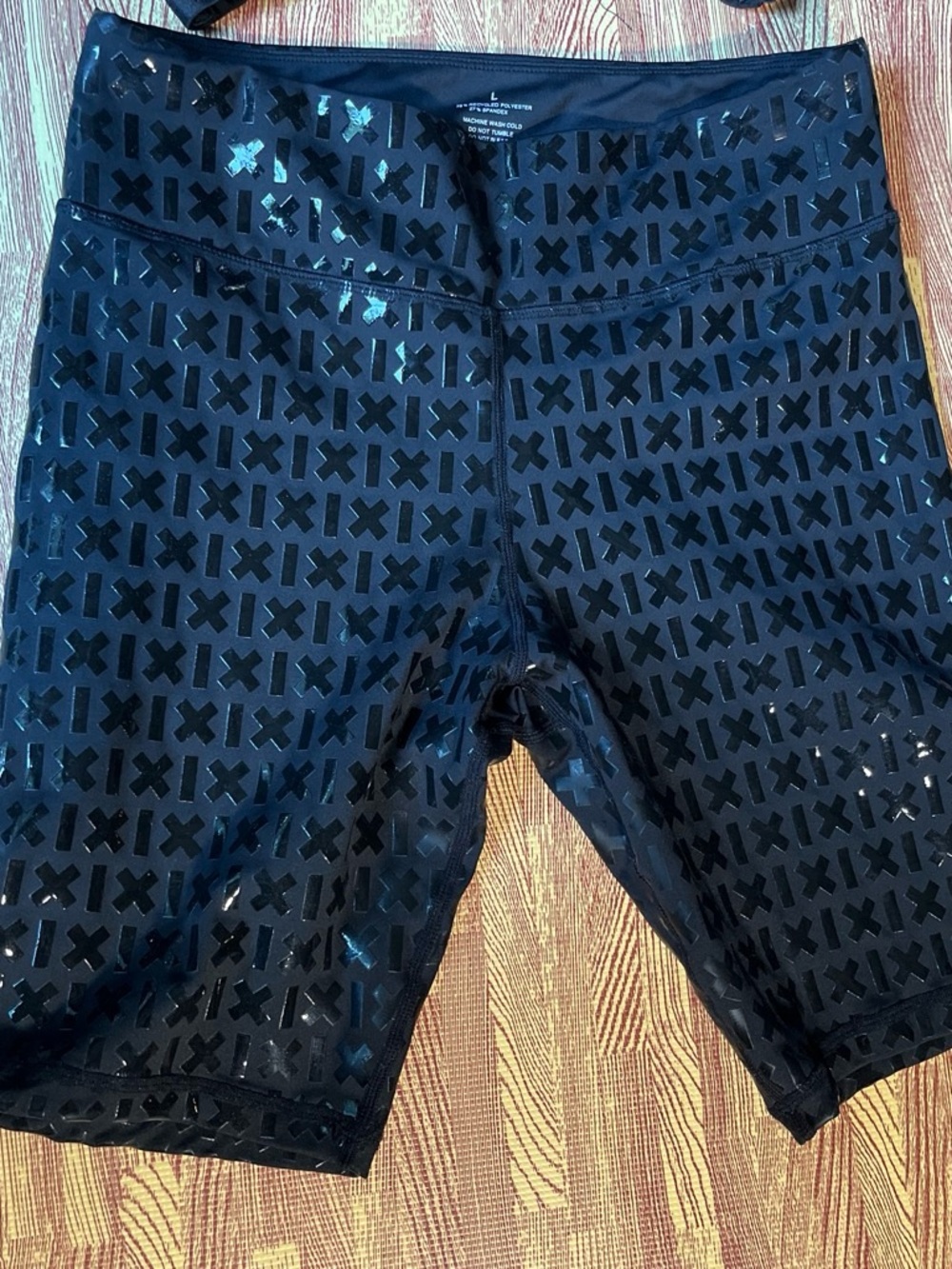 Tatiana Active Mesh Sports Bra and High-Rise CXIX Gecko Grip Biker Shorts SET - Picture 2 of 10